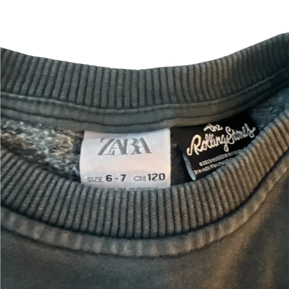Zara gray Rolling Stones kids sweater encrusted garment size 6-7 - Picture 5 of 7